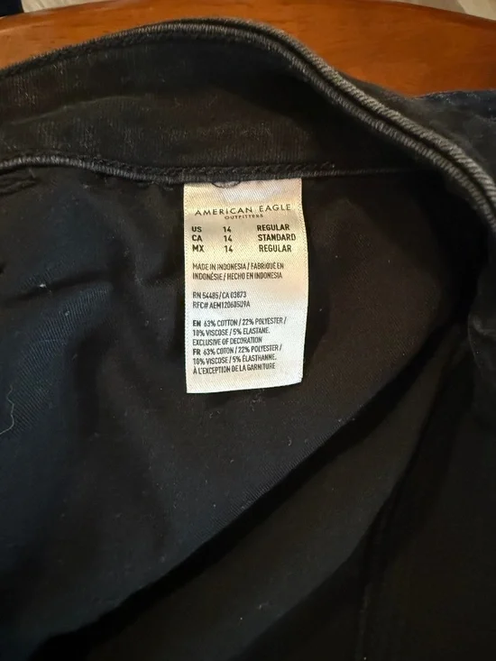 American Eagle Skinny Jeans- Black- Size 14 - Picture 2 of 3